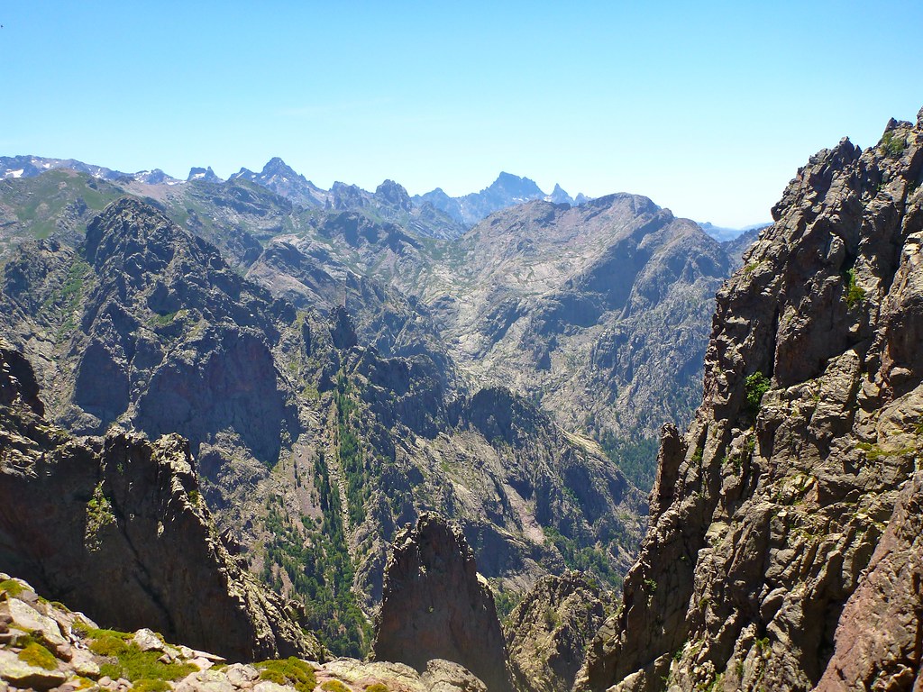 Rugged granite peaks of the northern GR20 near the Monte Cinto massif